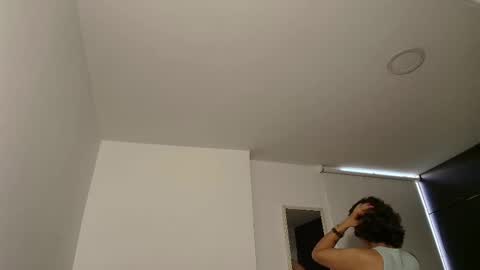 Zhara online show from January 7, 2026, 12:07 pm