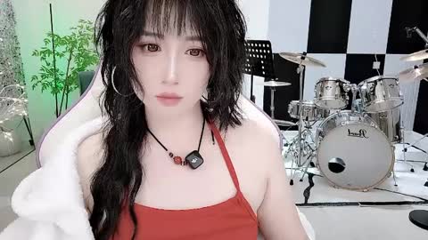 zhen online show from September 24, 2025, 4:21 pm