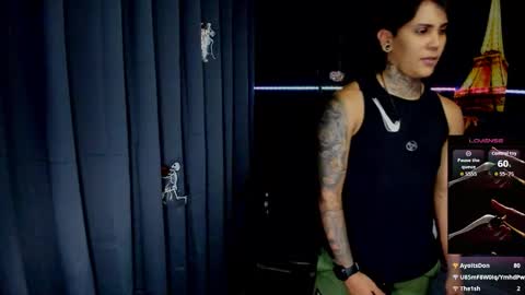 zhoestrong online show from November 1, 2025, 10:06 am