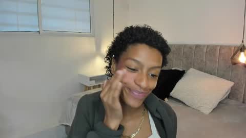 Snapshot of zia_green chatting on May 29, 2026, 1:31 pm Zia Green online show from May 29, 2026, 1:31 pm