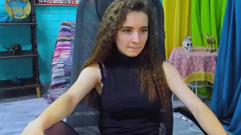zianichols online show from January 27, 2025, 8:49 pm