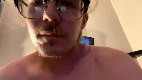 Snapshot of zic1998 chatting on November 18, 2025, 5:12 am zic1998 online show from November 18, 2025, 5:12 am