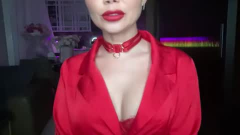 Nensi online show from January 9, 2026, 10:55 pm