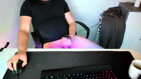 ziemlichflutschig online show from January 24, 2025, 5:32 pm