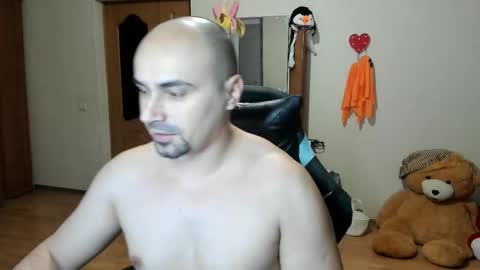 Ziesh online show from November 23, 2025, 9:03 pm