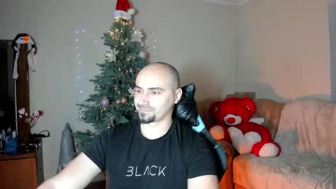 Ziesh online show from December 22, 2025, 8:06 pm