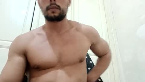 Snapshot of zigfrid666 chatting on February 11, 2026, 5:18 pm zigfrid666 online show from February 11, 2026, 5:18 pm