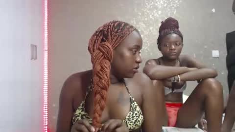 Zinadine online show from February 28, 2026, 6:09 pm