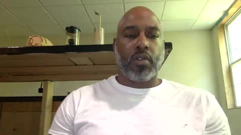 Snapshot of zionlion22 chatting on April 22, 2026, 5:14 pm zionlion22 online show from April 22, 2026, 5:14 pm