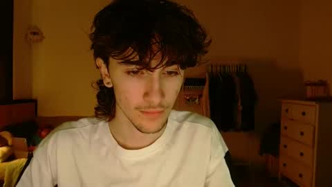 Snapshot of zipdown_ chatting on February 25, 2025, 2:25 am zipdown online show from February 25, 2025, 2:25 am