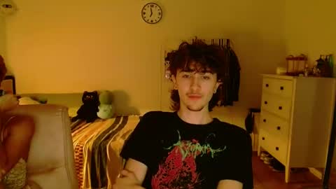 Snapshot of zipdown_ chatting on February 26, 2025, 11:59 pm zipdown online show from February 26, 2025, 11:59 pm