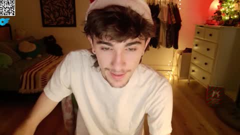 zipdown online show from December 22, 2025, 3:03 am