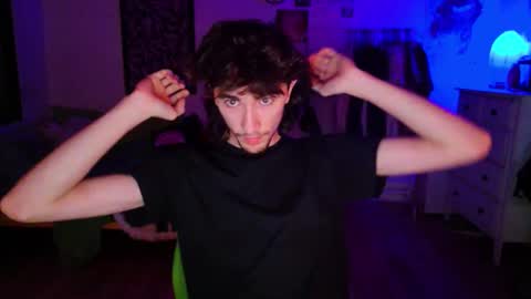 zipdown online show from March 31, 2026, 2:24 am