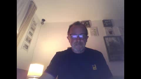 Snapshot of zippi55 chatting on September 8, 2025, 7:57 pm Zippi online show from September 8, 2025, 7:57 pm