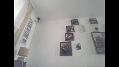 Snapshot of zippi55 chatting on September 12, 2025, 12:38 pm Zippi online show from September 12, 2025, 12:38 pm