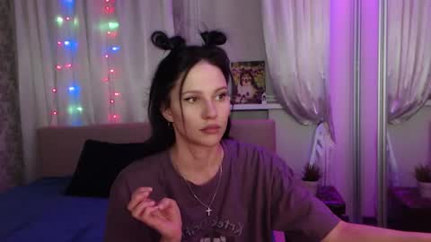 Snapshot of zlatagoddess chatting on November 3, 2025, 8:43 pm Zlata online show from November 3, 2025, 8:43 pm