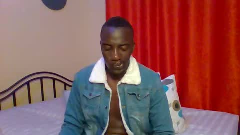 Zlatann2012 online show from January 28, 2025, 2:21 am