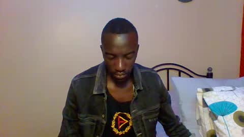 Zlatann2012 online show from February 2, 2025, 1:55 am