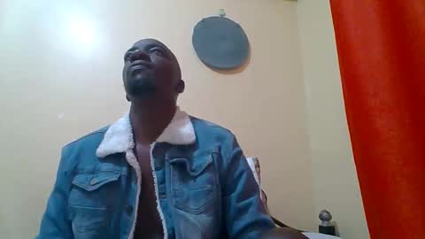 Zlatann2012 online show from October 5, 2025, 2:54 am