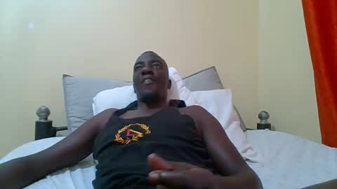 Zlatann2012 online show from November 15, 2025, 5:49 am