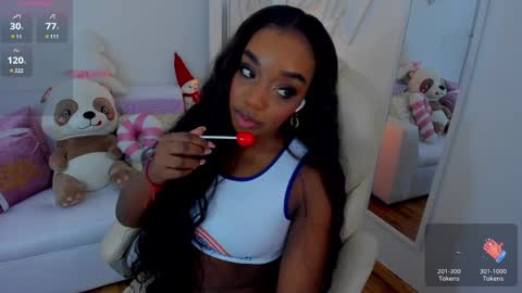 Zobe Love online show from December 23, 2024, 5:43 pm