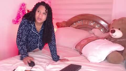Hola soy Zoe 3 online show from February 20, 2026, 6:19 am