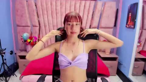 Snapshot of zoe_cartier_ chatting on October 26, 2025, 2:45 pm Zoe cartier online show from October 26, 2025, 2:45 pm