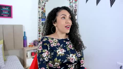 Zoe Gruber online show from January 22, 2025, 12:27 am