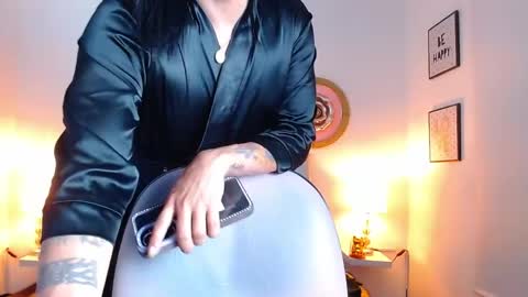 zoe_hecate online show from May 15, 2026, 11:34 pm