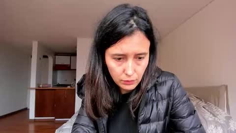 ZOE online show from October 15, 2025, 7:47 pm