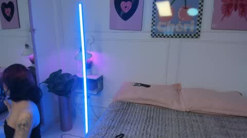 Zoe Lynch online show from April 6, 2026, 11:22 am