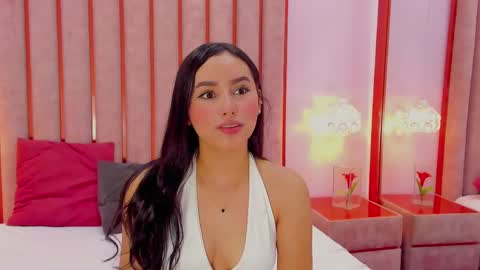 Snapshot of zoe_monrow chatting on May 9, 2026, 2:11 pm Zoe Monrow online show from May 9, 2026, 2:11 pm