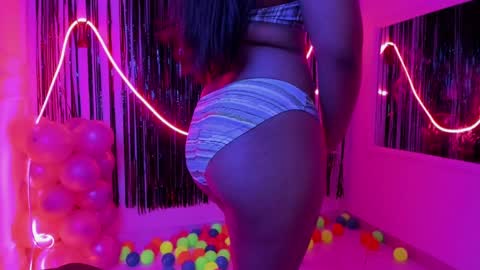 Zoe online show from January 26, 2025, 3:06 am