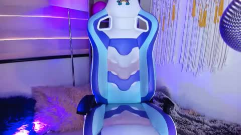 Zoe  online show from October 2, 2025, 3:19 pm