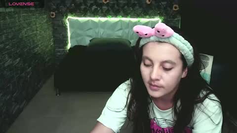 Carolina online show from February 10, 2025, 2:08 am