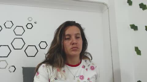 Carolina online show from September 26, 2025, 12:03 am