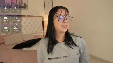 Zoe online show from June 26, 2026, 8:57 pm