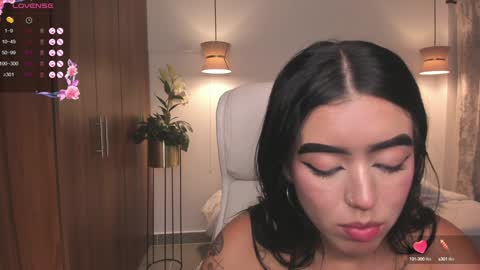  zoee jackson online show from December 4, 2024, 11:02 pm