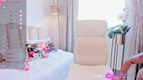  zoee jackson online show from December 17, 2024, 6:42 pm