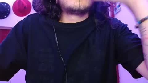 zoee jhonnyy online show from January 30, 2025, 9:47 am