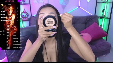 Snapshot of zoee_pamela99 chatting on January 31, 2025, 8:33 pm pamela online show from January 31, 2025, 8:33 pm