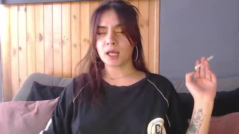 Zoee online show from October 23, 2025, 6:17 pm