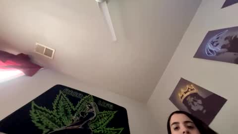 LovelyLatin25 online show from January 21, 2025, 3:10 pm