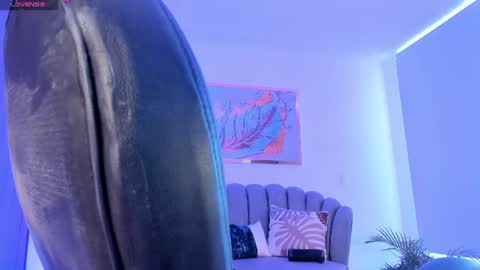 Zoe Presley  online show from June 27, 2026, 9:20 pm