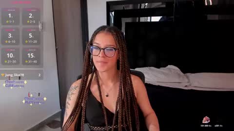 Zoe online show from October 8, 2025, 3:09 pm