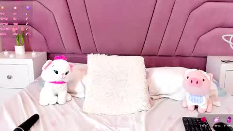 zoewillian online show from February 25, 2025, 9:02 pm