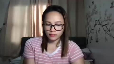 zoey_foryou online show from January 9, 2025, 2:22 am