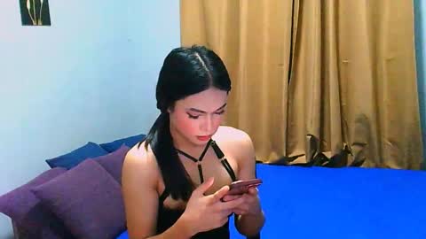 zoey online show from October 15, 2025, 7:30 am