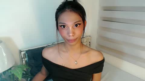 zoey online show from November 20, 2025, 9:09 am