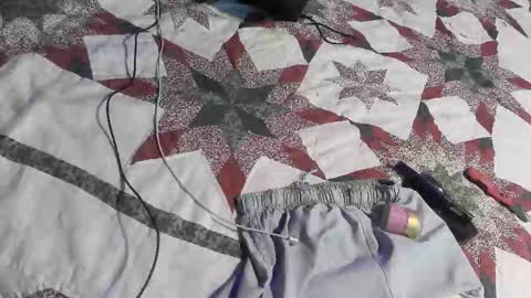 Zoey Portland online show from February 17, 2026, 6:10 am